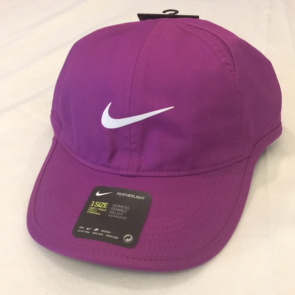 Accessories - ⭐️ NIKE FEATHERLIGHT WOMENS VIVID PURPLE CAP